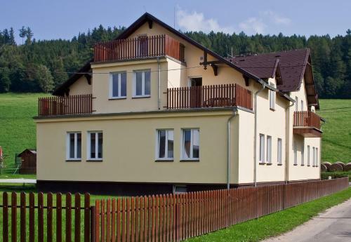 Apartm�ny Karlovick� Dv?r