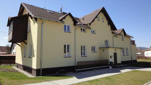 Apartm�ny Karlovick� Dv?r