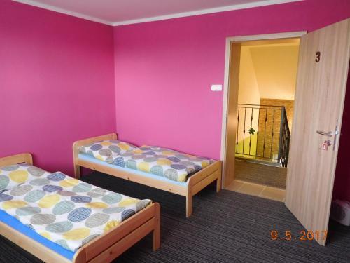 Hostal Penzion Na Podlu?�