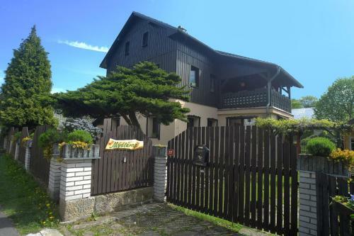 Hostal Penzion Pod Rozhlednou