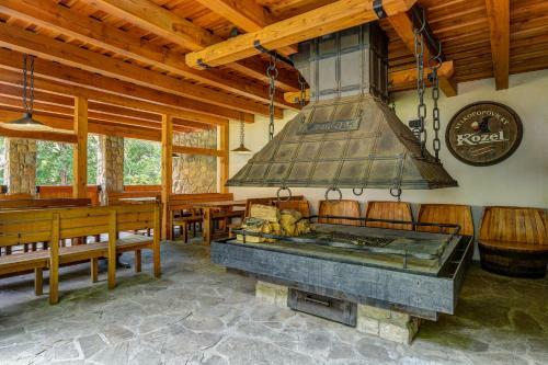 Hostal Lesn� Penzion Bun?