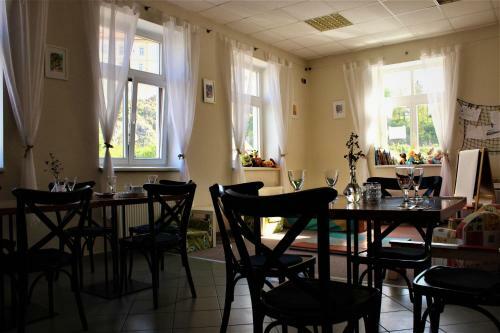 Hostal Penzion A Restaurace U ?eky