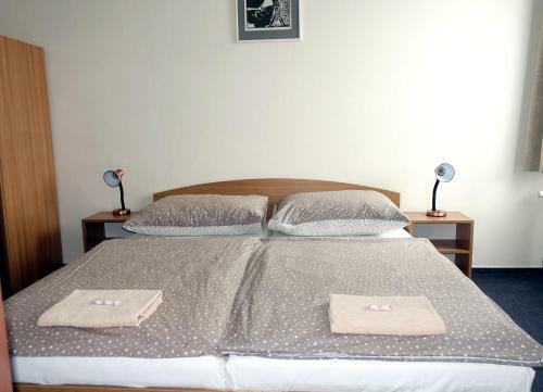 Hostal Hotel Sta?�?