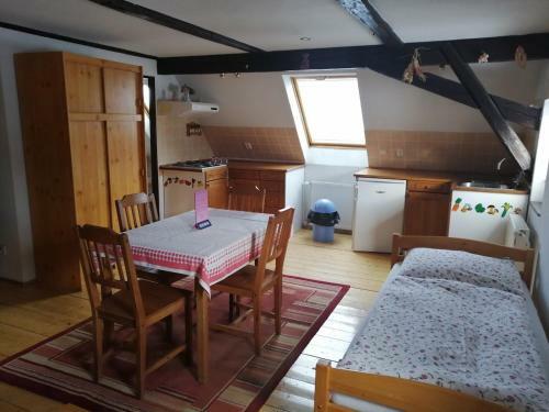 Hostal Penzion Tina