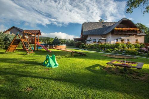 Hostal Penzion Pod ?er�kem