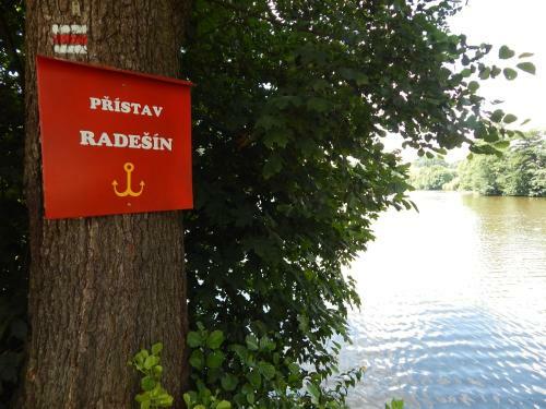 Bal�nov� Hotel Rade?�n