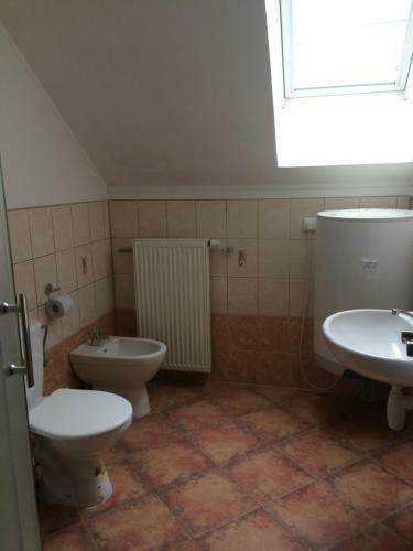 Hostal Penzion Pul?�nsk� Sk�ly