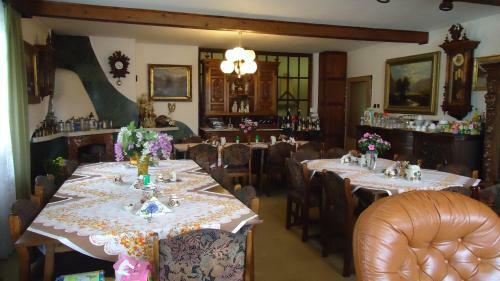 Hostal Pension Dana