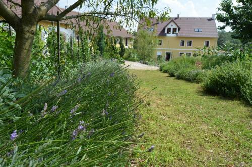 Agroturismo Statek Lun�kov