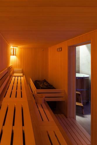 Hostal Penzion Na Kraji Lesa