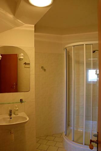 Hostal Penzion Kos�k Tvrdonice