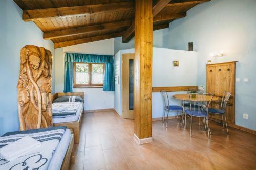 Hostal Vina?stv� Esterka