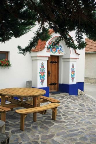 Hostal Vina?stv� Esterka