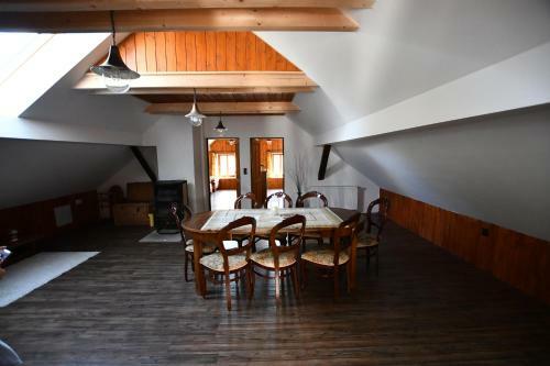 Lodge Chalupa Chlum Misa Podkrovi