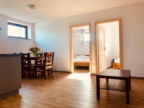 Hostal Penzion Vina?stv� Fabikovi?