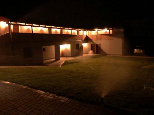 Hostal Penzion Vina?stv� Fabikovi?