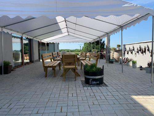 Hostal Penzion Vina?stv� Fabikovi?