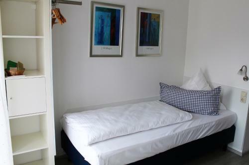 Hotel & Restaurant H�llen