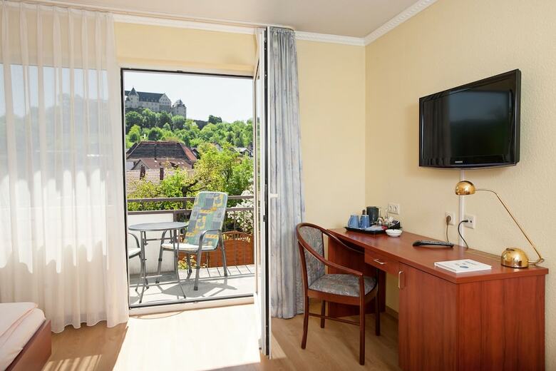 Hostal Land-gut-hotel Burgblick