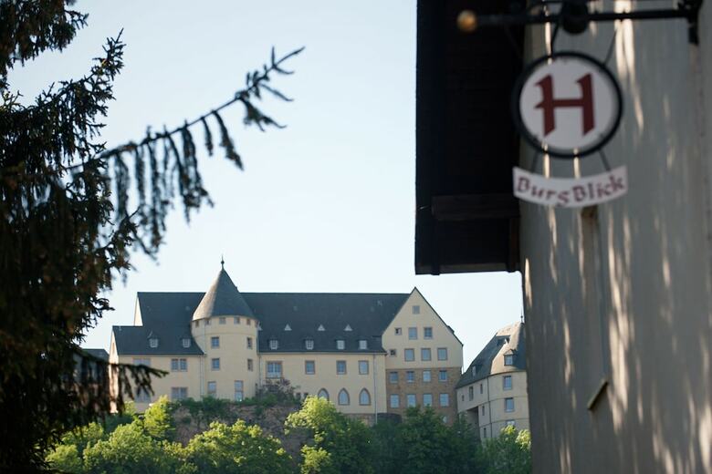 Hostal Land-gut-hotel Burgblick