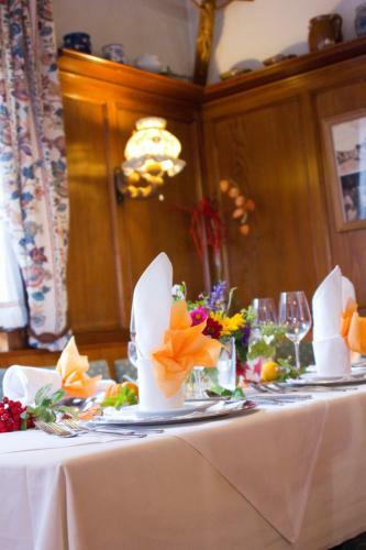 Hotel Gasthof Restaurant Hirsch