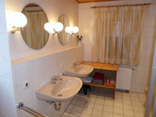 Apartamento Ferienhof H�bner