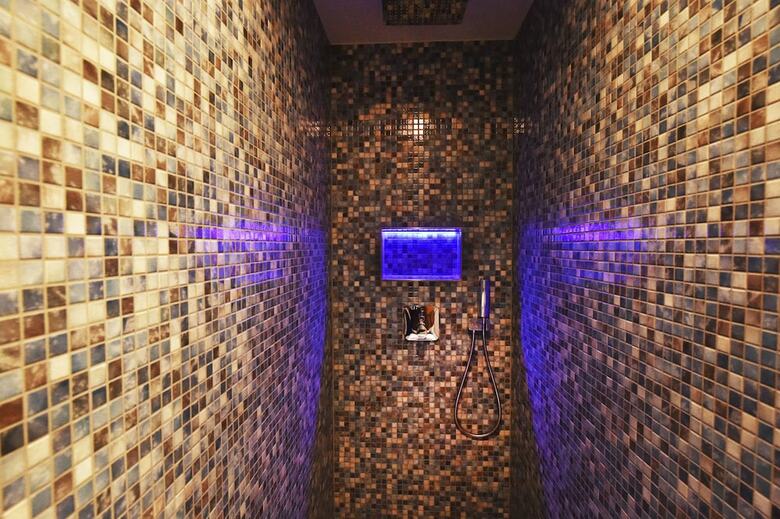 Moments Boutique Hotel