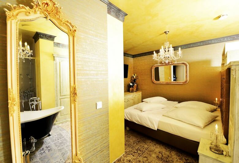 Moments Boutique Hotel