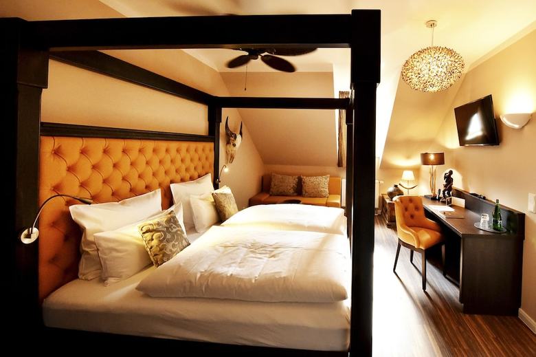 Moments Boutique Hotel
