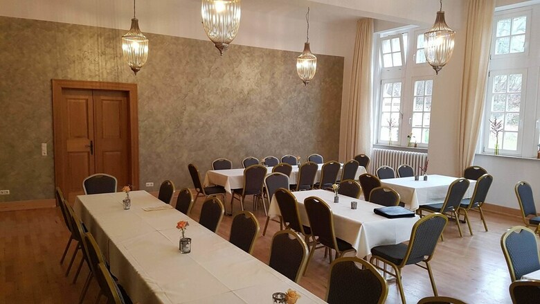 Hotel Schloss Buchenau