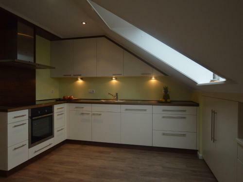 Spacious Apartment In Grimbacheifel Near Forest
