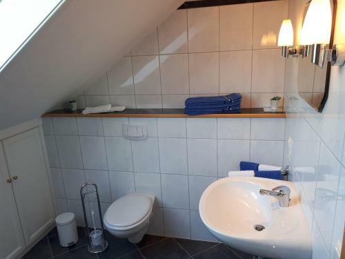 Spacious Apartment In Grimbacheifel Near Forest