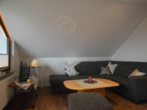 Spacious Apartment In Grimbacheifel Near Forest