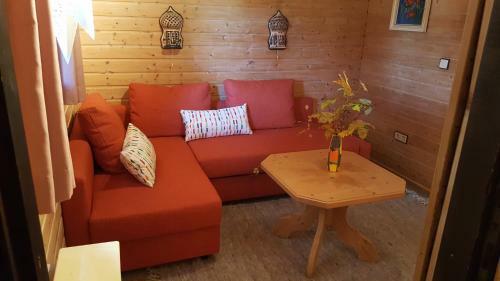 Maison De Vacances Avec Grand Jardin