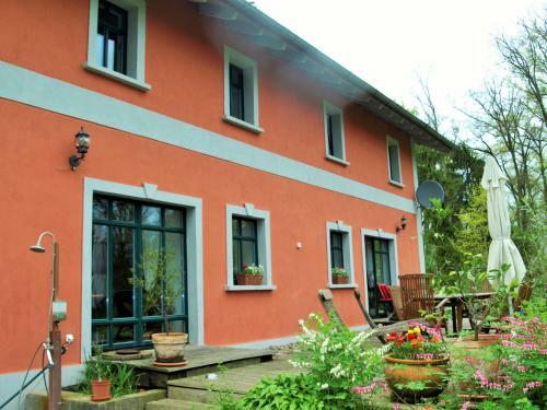 Apartamento Altes Forsthaus Garzau