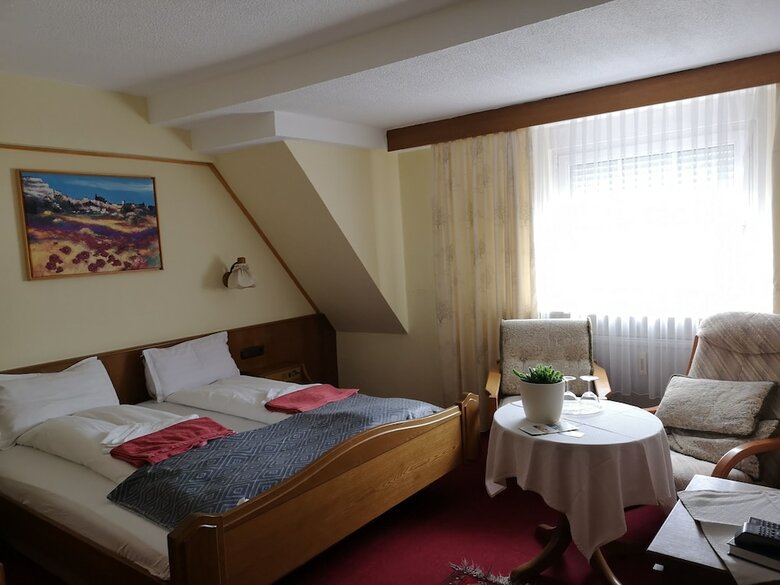 Posada Zum Erbacher Hof