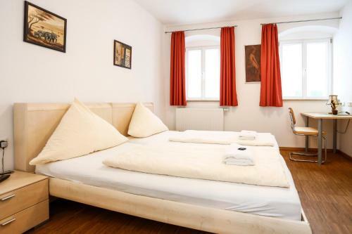 Hostal Altstadtpension Waltner