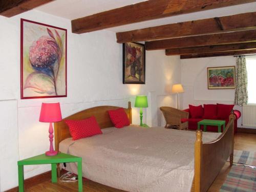 Holiday Home Gut H�rne (wgt200)