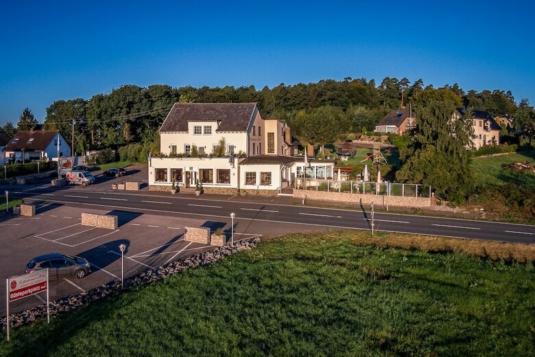 Hotel Kalenborner H�he