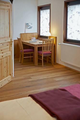 Hotel Waldhaus Knittelsheimer