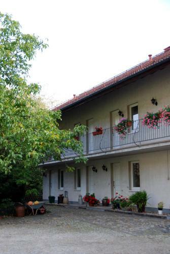 Bed & Breakfast Landhotel L�tzen