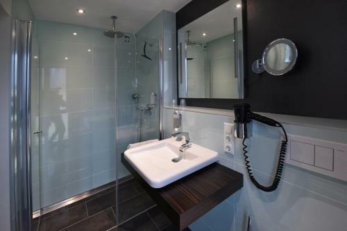 Hostal G�stehaus Und Weingut Bernd Frieden