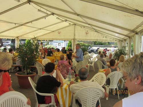 Hostal G�stehaus Und Weingut Bernd Frieden