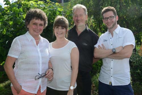 Hostal G�stehaus Und Weingut Bernd Frieden