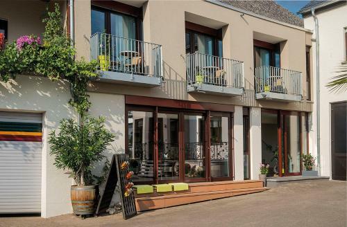 Hostal G�stehaus Und Weingut Bernd Frieden