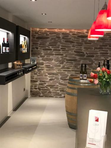 Hostal G�stehaus Und Weingut Bernd Frieden