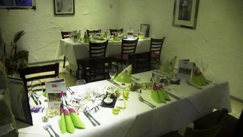 Hostal Rezas Bistro Restaurant G�stehaus