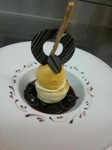 Hostal Rezas Bistro Restaurant G�stehaus