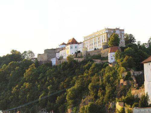 Gorgeous Apartment In Passau Near River