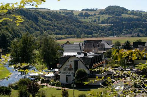Land-gut-hotel Strand-caf�